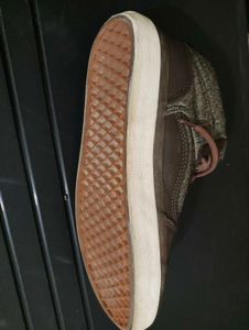 Stylish Vans Brown Mid-Top Sneakers
