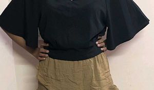 Elegant Black V-Neck top