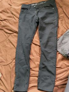 combo Men's Dark Gray Jeans and Button-Up Shirt