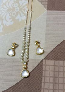 Pearls  Set