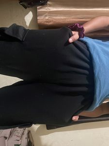Buy full look including tshirt trouser and scrunches