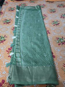 Beautiful Green Bandhani Saree