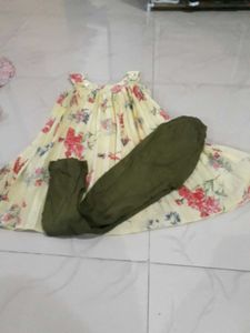 Floral Kurta Set with Pants