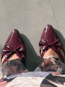 red velvet heel