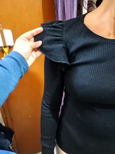 Elegant Black Long Sleeve Top|Designer shoulders