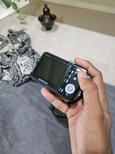 Samsung Digital Camera S1060