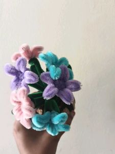 Pipe Cleaner Flower Pot
