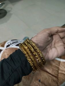Elegant Gold-toned Bangle Set
