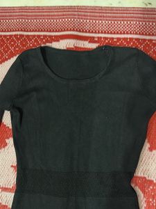 Chic Black Long Sleeve Knit Dress