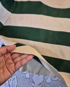 Striped Cropped Knit Top