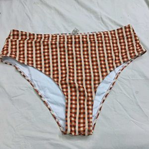 ❤️‍🔥 Trendy Gingham Bikini Bottoms