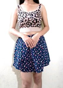 Vibrant Blooms: Blue Floral Short Skirt - FreeUp Your Style