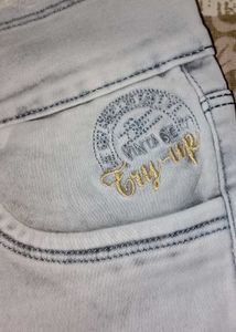 Light Wash Denim Jeans