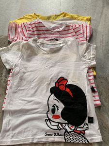 Bundle of 3 Graphic T-Shirts