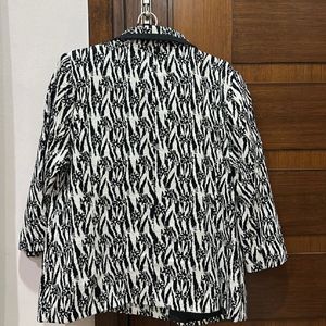 Elegant Blazer For Women