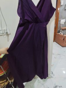 Elegant Purple Maxi Dress with Thigh Slit