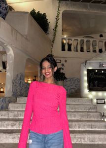 Trendy Pink Off-Shoulder Top with Button Detail