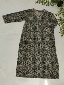 Elegant Printed Kurta Set with Dupatta🤍🌼✨