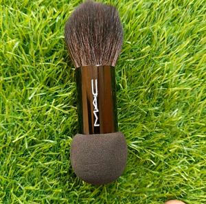 MAC Makeup Brush