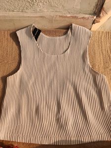 Pleated Sleeveless Cream Top