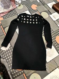 Chic Black Cutout Long Sleeve Dress shein
