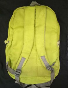 Stylish Green Backpack with Geometric Design
