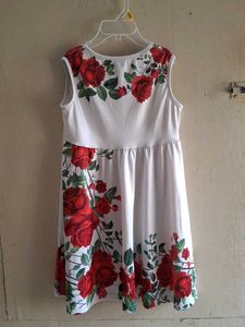White Rose Print Sleeveless frock