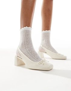 Ballet Sling back White Heels 𓍯𓂃
