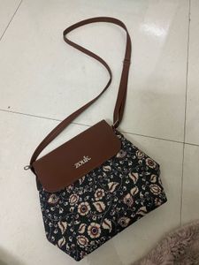 Zouk Floral Crossbody Bag