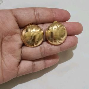 18karat Gold Plated Antitarnish Stud