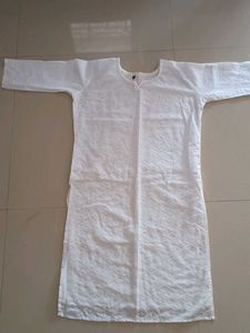 Classic White Chikankari Kurta