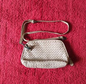 Chic Woven Clutch/Crossbody Bag