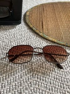 Assorted Sunglasses Lot - 5