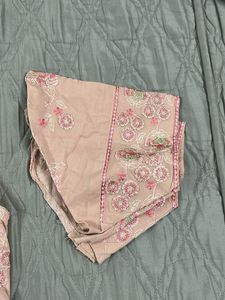 Elegant Floral Embroidered Kurta Set