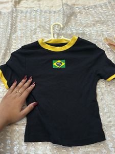 Brazil Graphic crop tee