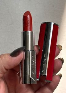 Givenchy Couture Lipstick shade 34 rogue