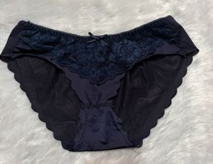 Elegant Lace Trim Briefs