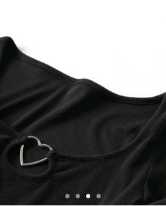 Chic Black Heart Detail Long Sleeve Crop Top