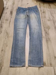 Ma5653 Denim jeans waist 28 inches