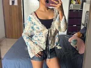 Boho Floral Tie-Front Kimono Top cardigan