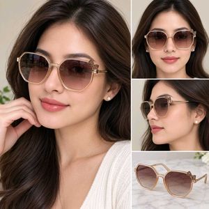 Chic Oversized Sunglasses with Butterfly Detail