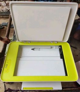 HP DeskJet Colour Printer