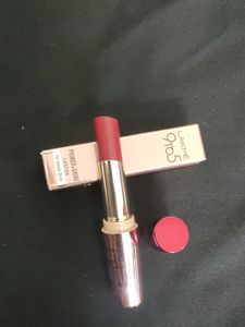 Lakme 9to5 Primer+Shine Lipstick