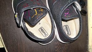 Cute Girls' Colorful Text Print Shoes