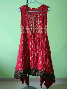beautiful assymetrical embroidered kurti