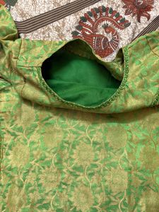 Parrot Green Boat Neck Kurta