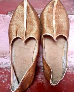 Gold Ethnic Jutti Shoes