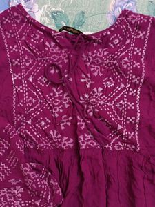 Embroidered Magenta Kurta