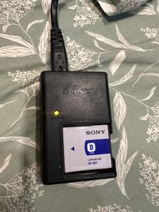 Sony Cyber-shot DSC-T90 2009, Digital Camera