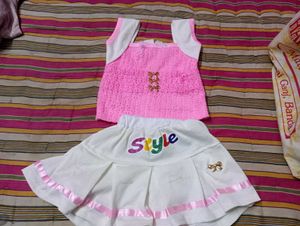 Cute Pink & White Outfit